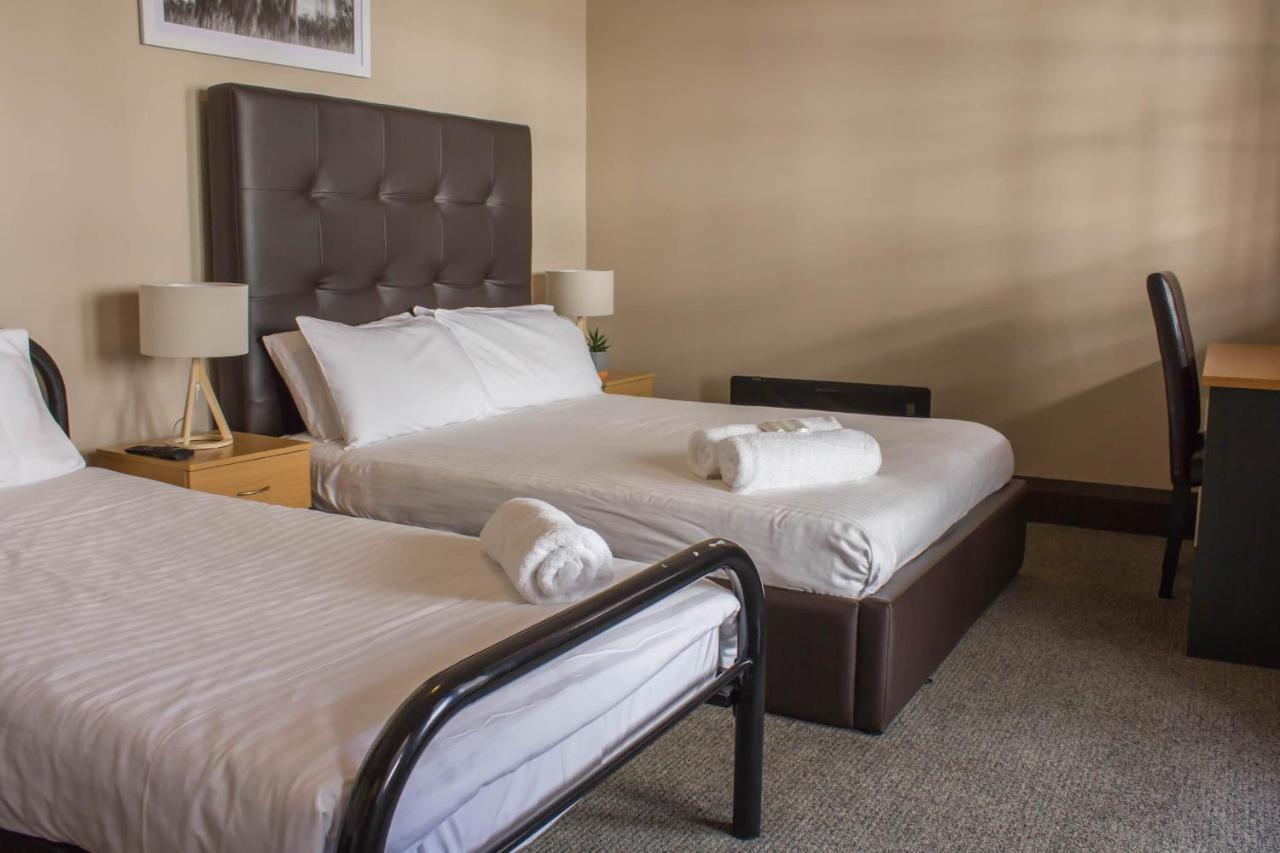 Campsie Hotel Сидни Екстериор снимка